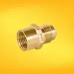  Accesorios de conexión seguros y resistentes para sistemas eléctricos y de plomería.