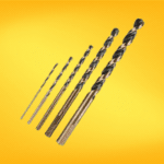 Brocas de alta resistencia, diseñadas para perforar diversos materiales con precisión y durabilidad en trabajos de construcción y carpintería.