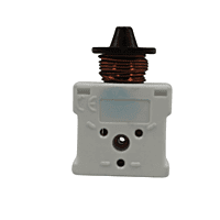 RELAY CORTO TIPO EMBRACO 1/4 HP 110V - RETPEB004 - 888104 RELAY CORTO TIPO EMBRACO 1/4 HP 110V - RETPEB004 - 888104